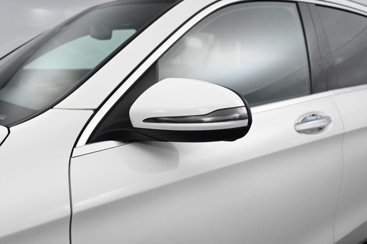 Mercedes-Benz GLC-Class  2019