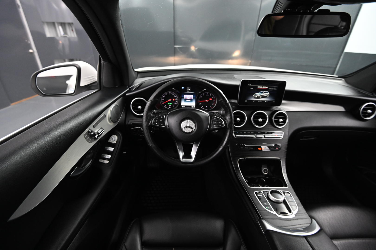 Mercedes-Benz GLC-Class  2019