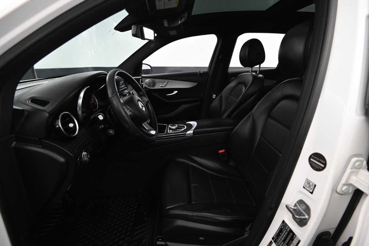 Mercedes-Benz GLC-Class  2019