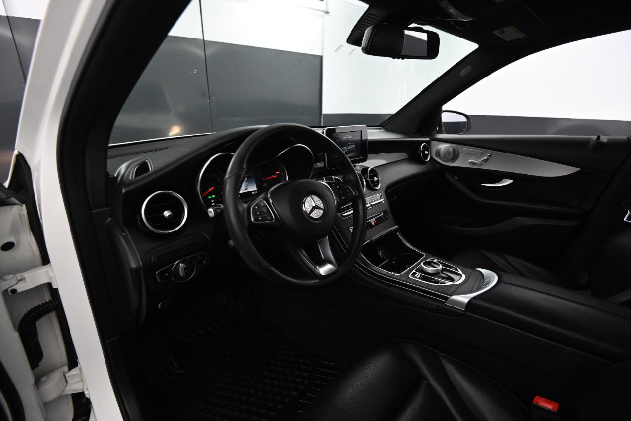 Mercedes-Benz GLC-Class  2019