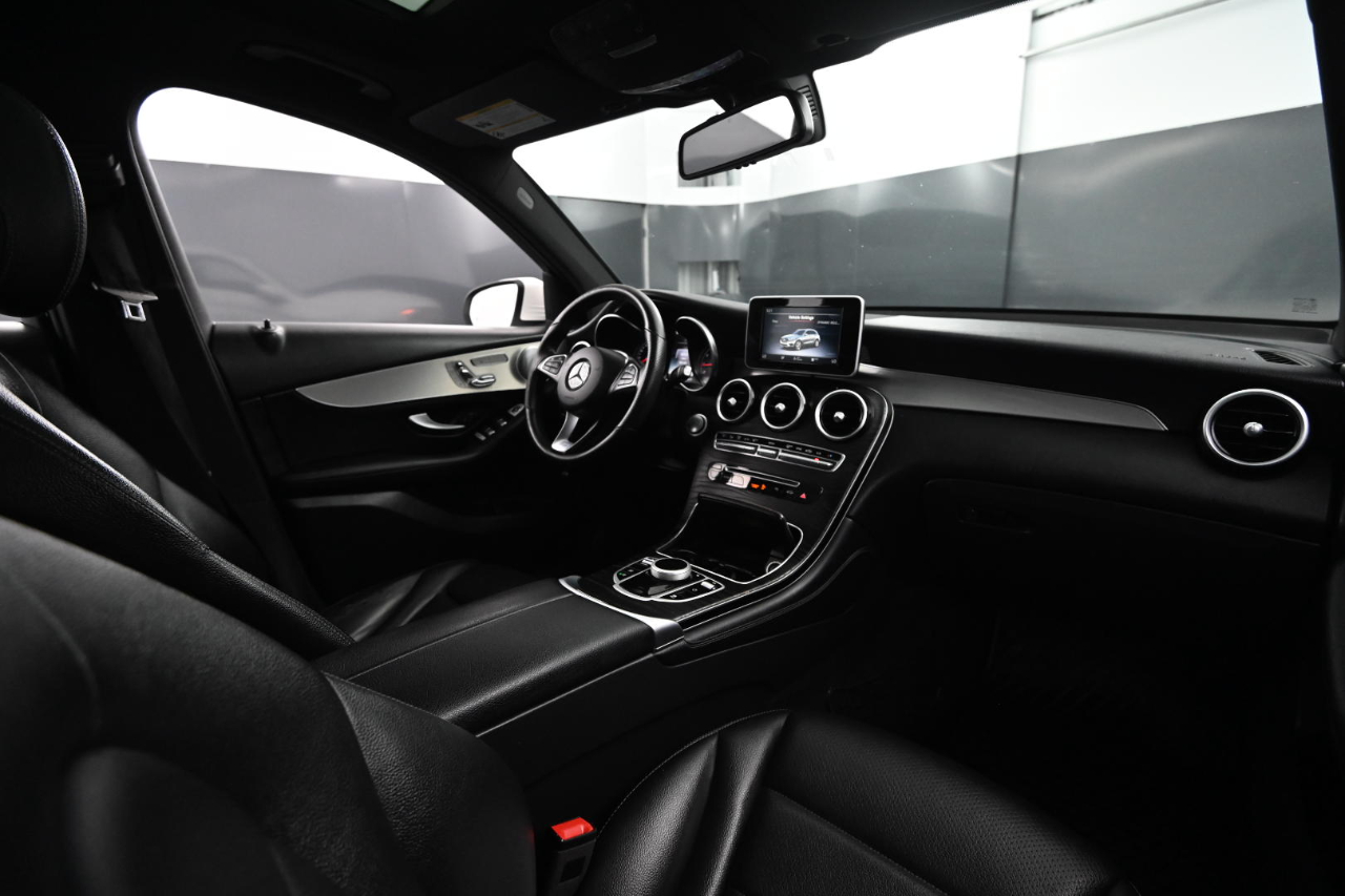 Mercedes-Benz GLC-Class  2019