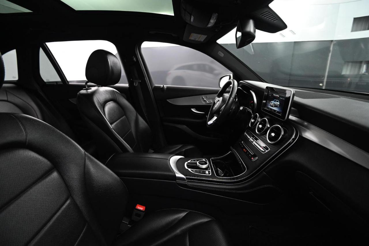 Mercedes-Benz GLC-Class  2019