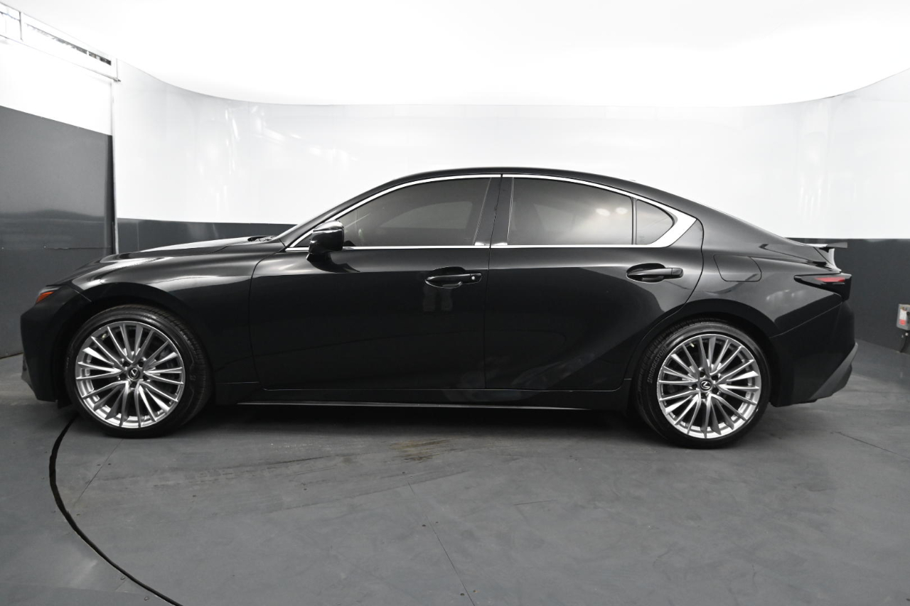 Lexus IS 300 AWD 2022 Lexus IS 300 AWD 2022