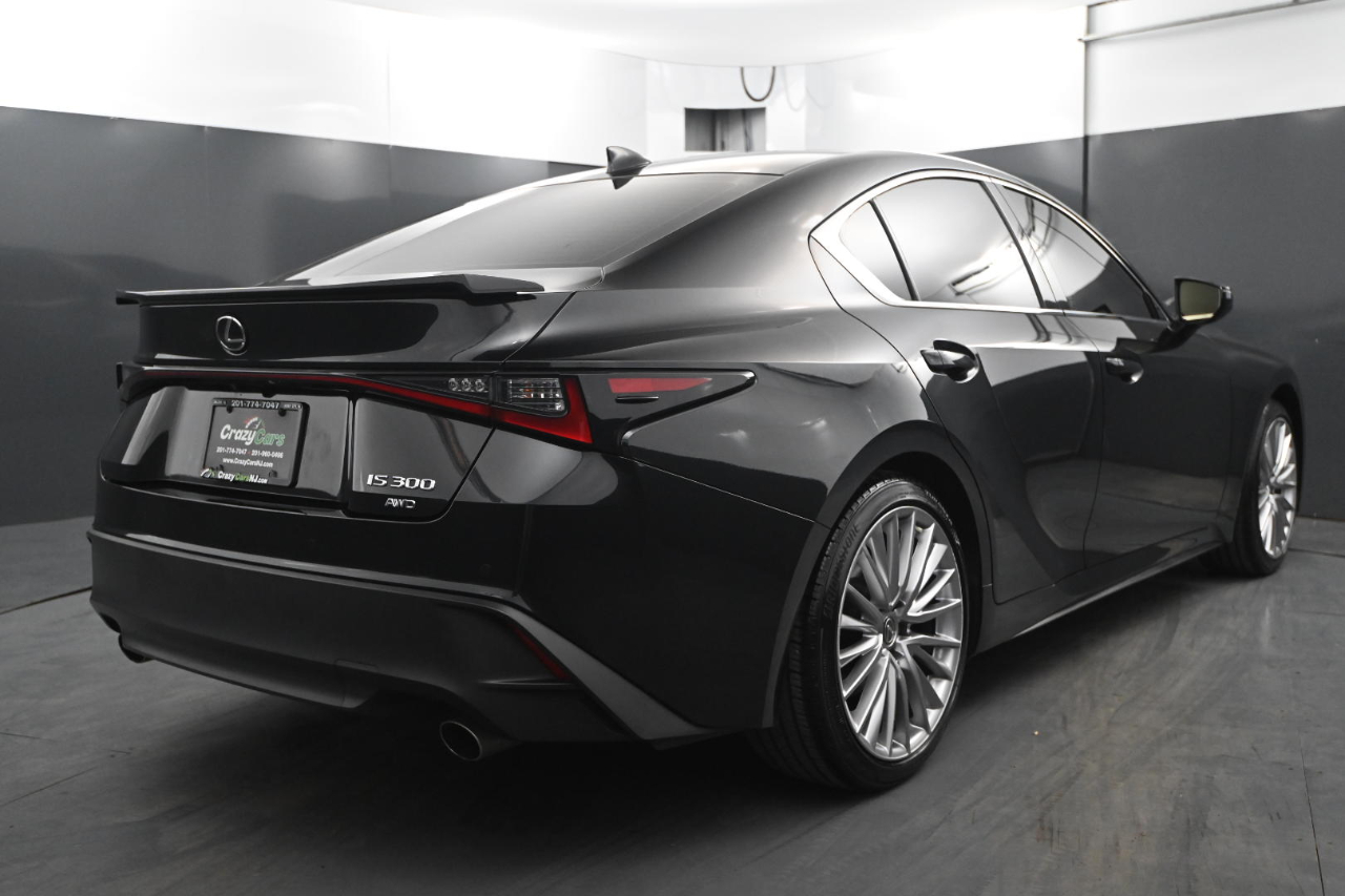 Lexus IS 300 AWD 2022 Lexus IS 300 AWD 2022