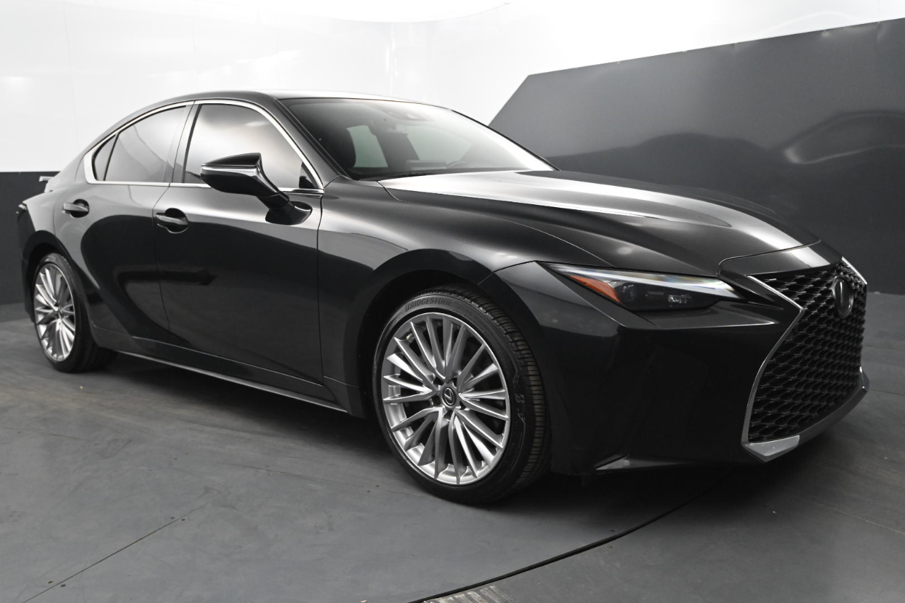 Lexus IS 300 AWD 2022 Lexus IS 300 AWD 2022