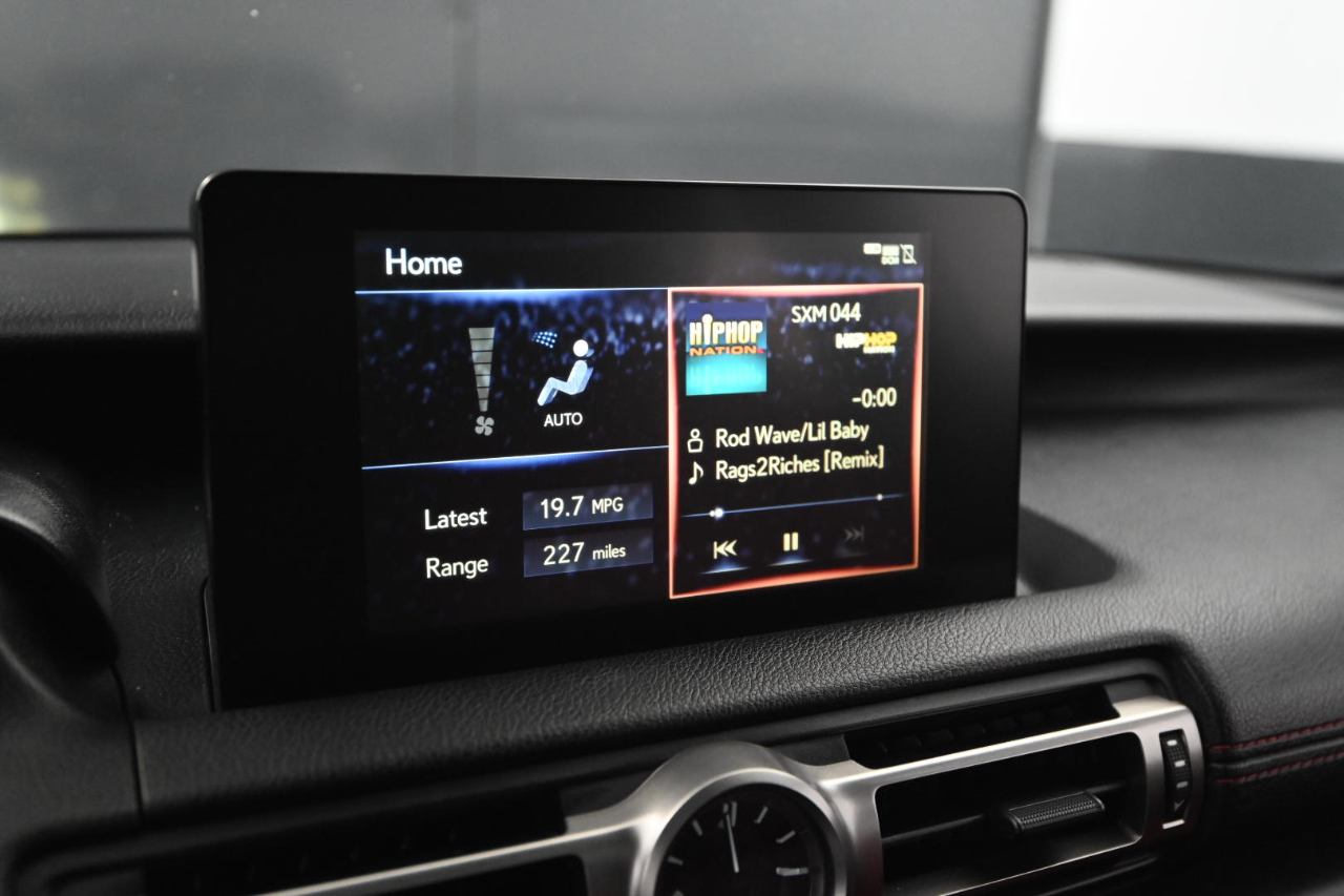 Lexus IS 300 AWD 2022 Lexus IS 300 AWD 2022