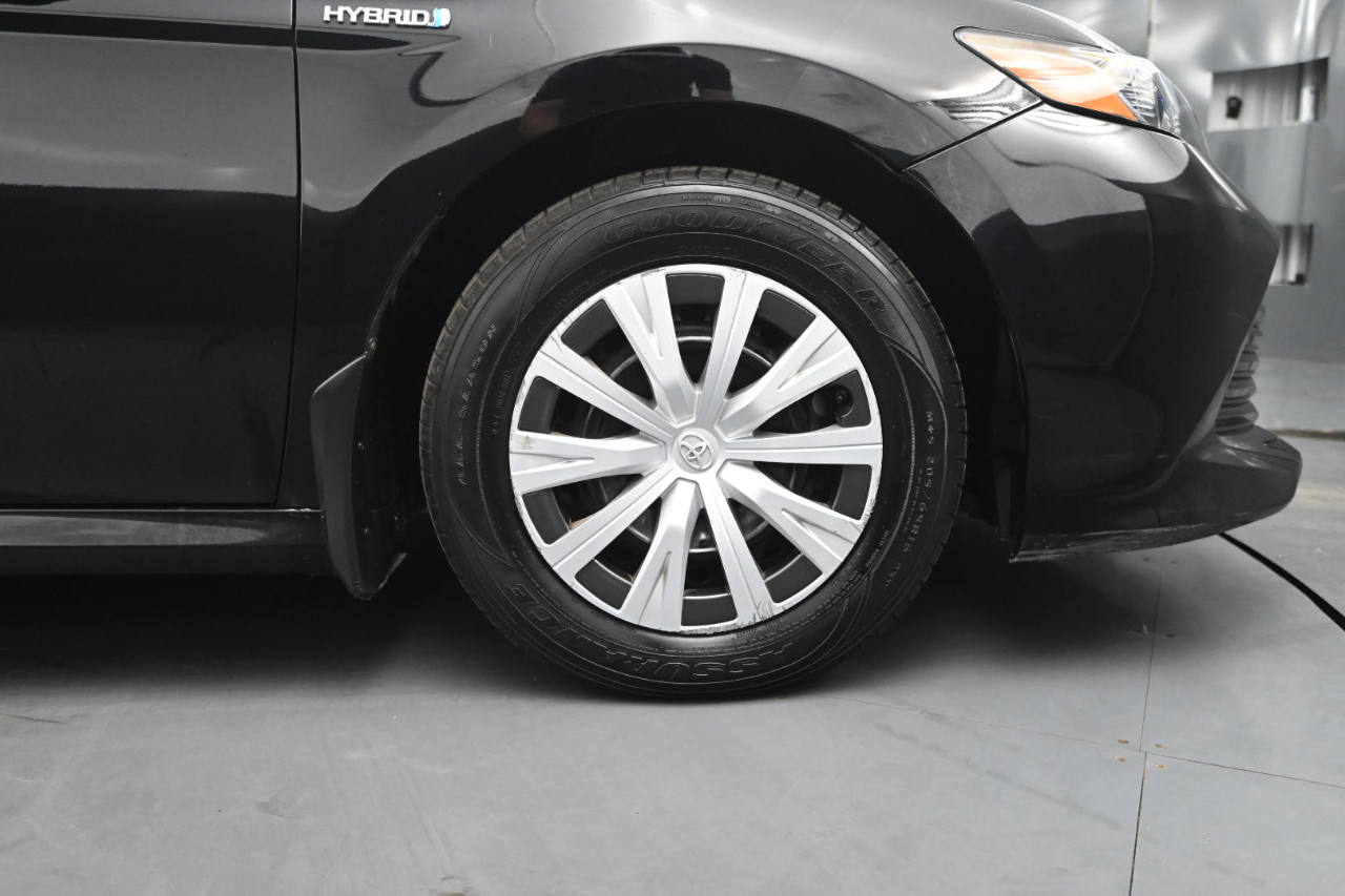 Toyota Camry Hybrid LE 2020 Toyota Camry Hybrid LE 2020