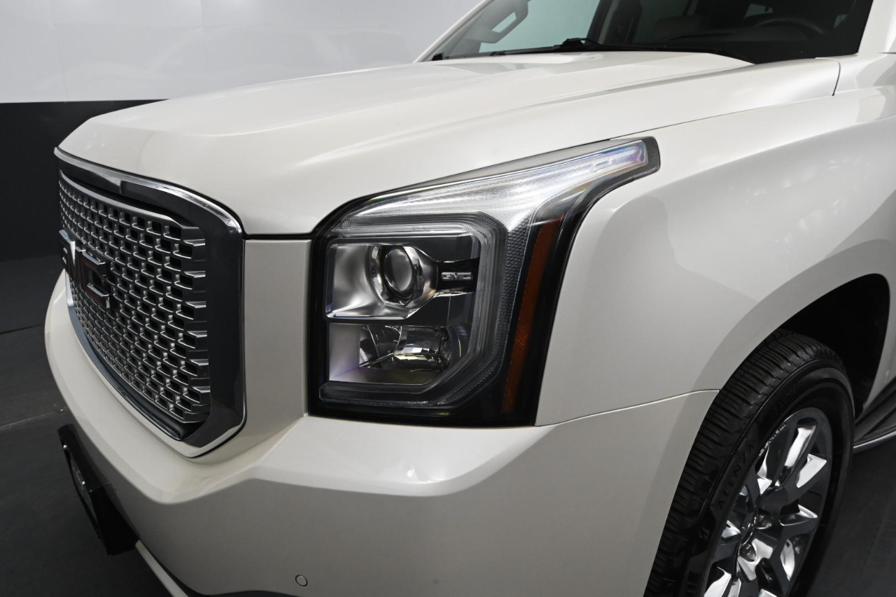 GMC Yukon Denali 4WD 2015 GMC Yukon Denali 4WD 2015