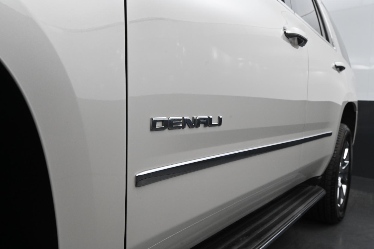 GMC Yukon Denali 4WD 2015 GMC Yukon Denali 4WD 2015