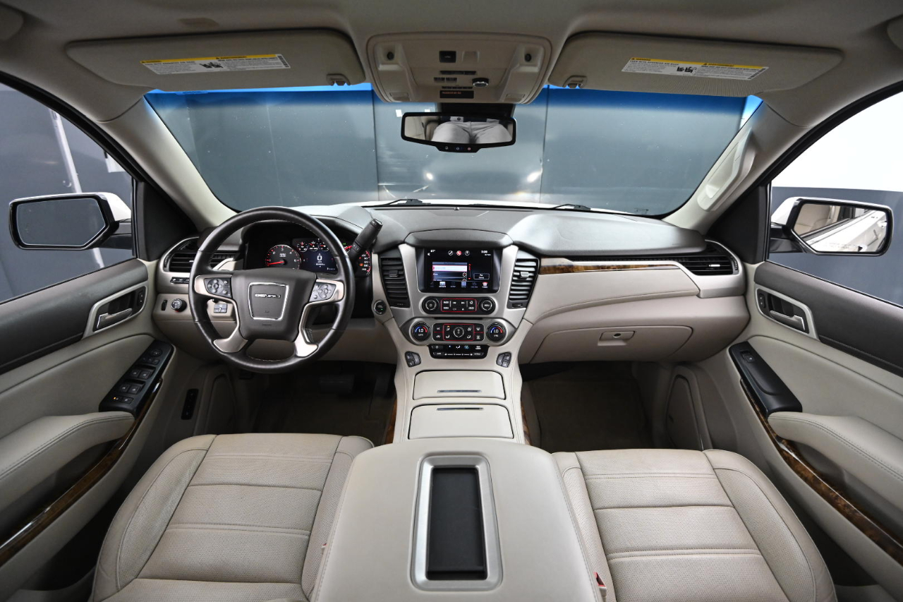 GMC Yukon Denali 4WD 2015 GMC Yukon Denali 4WD 2015