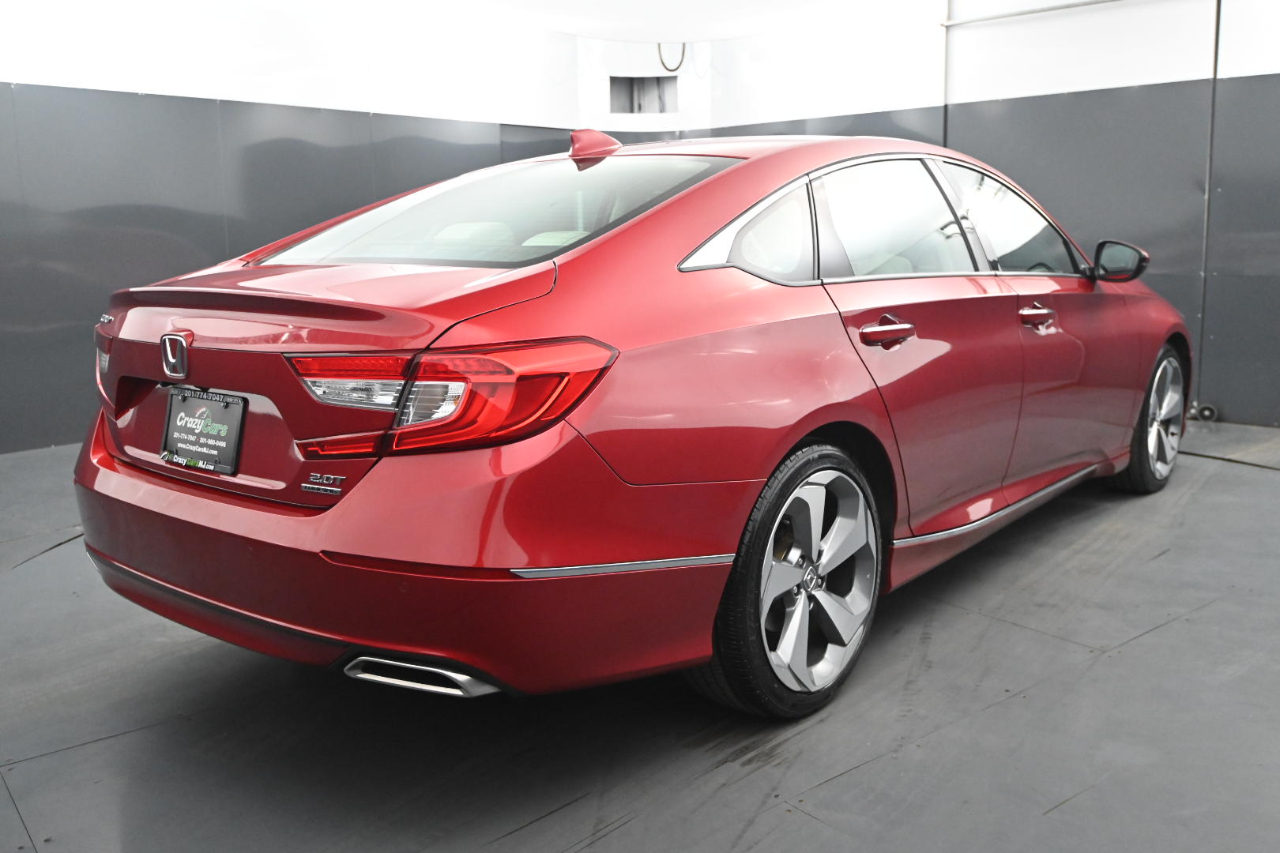 Honda Accord Touring 2.0T 10A 2018 Honda Accord Touring 2.0T 10A 2018
