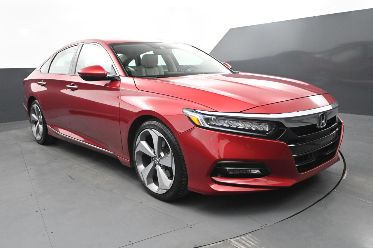 Honda Accord Touring 2.0T 10A 2018 Honda Accord Touring 2.0T 10A 2018