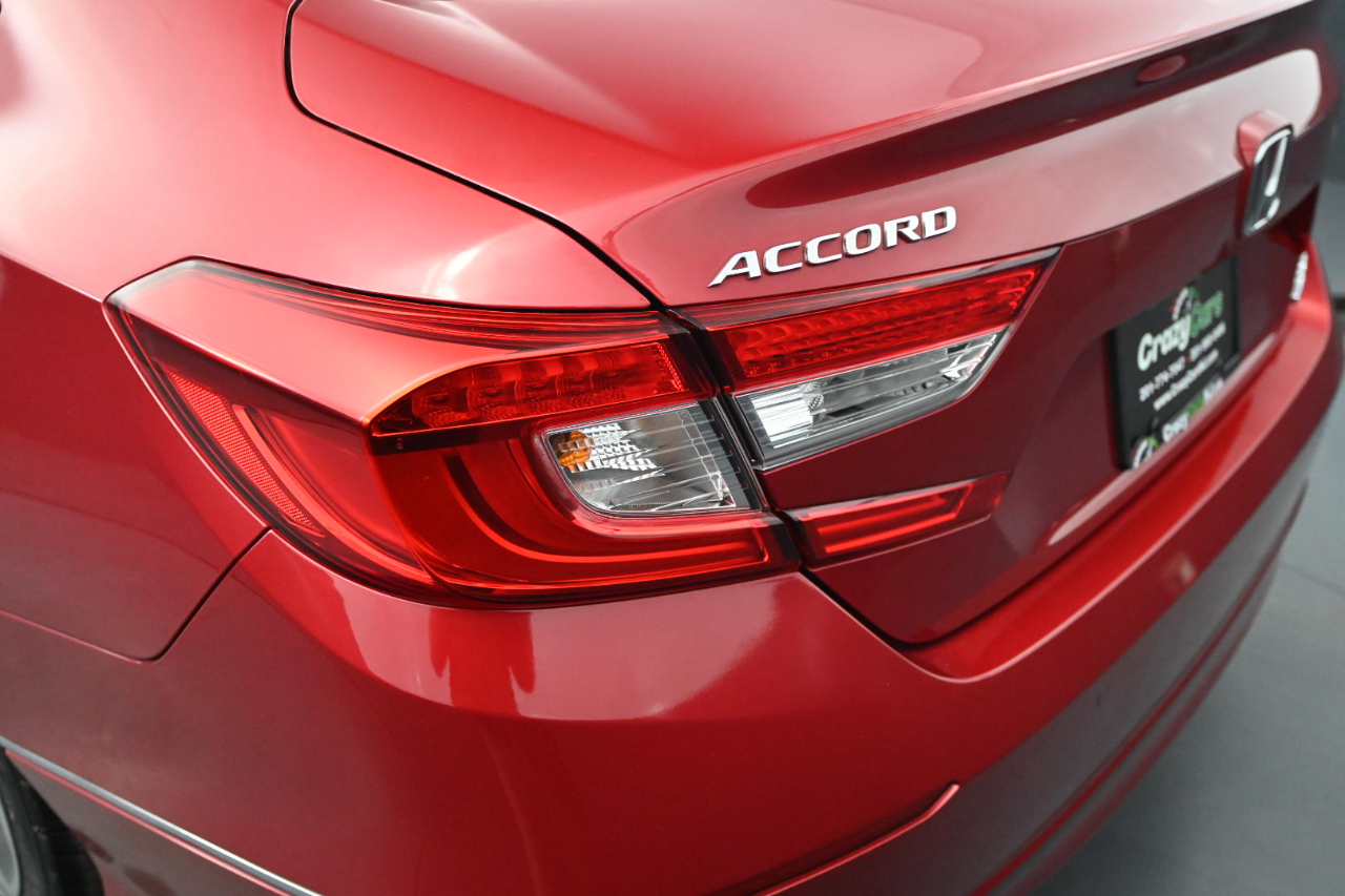 Honda Accord Touring 2.0T 10A 2018 Honda Accord Touring 2.0T 10A 2018