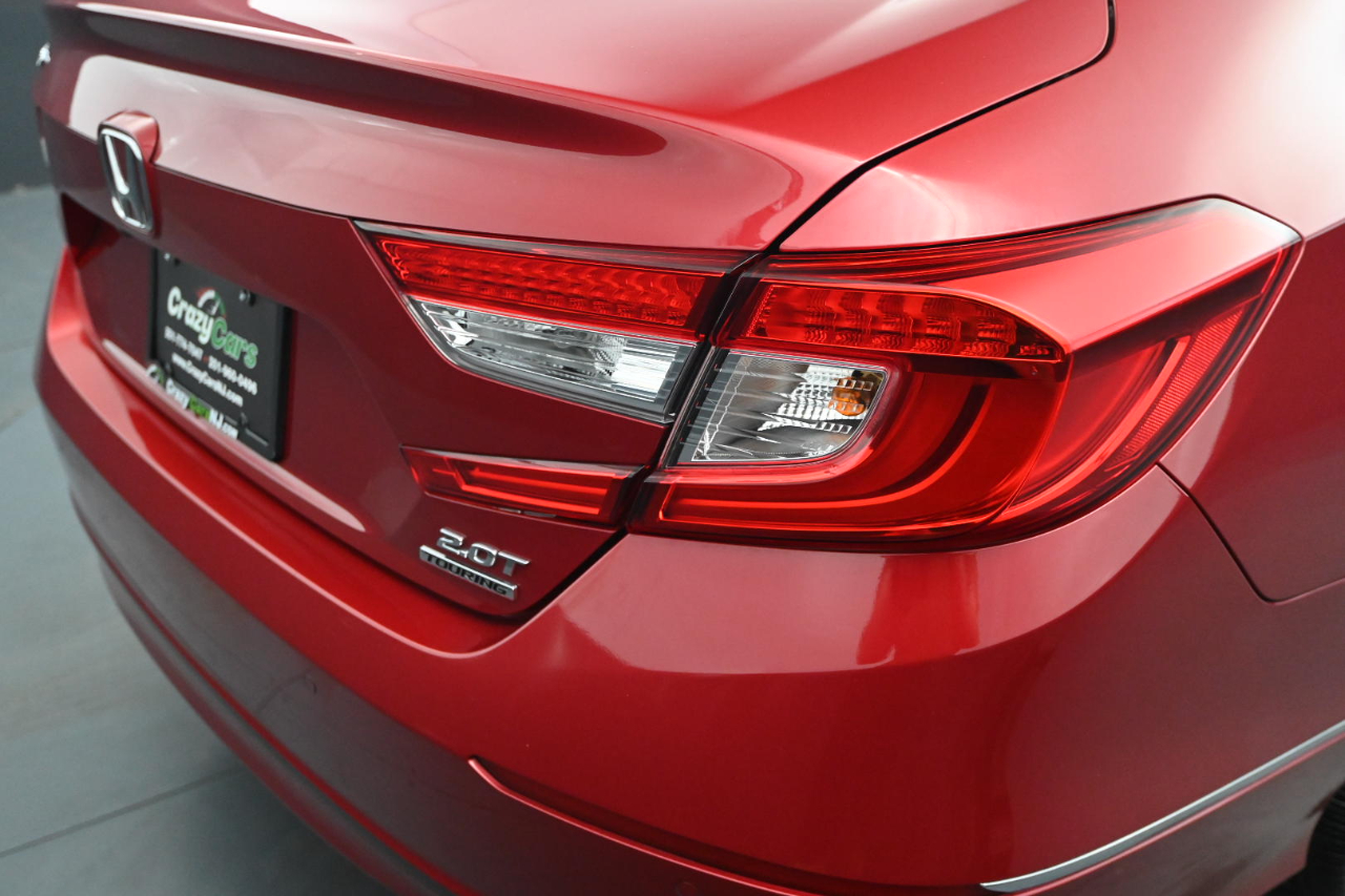 Honda Accord Touring 2.0T 10A 2018 Honda Accord Touring 2.0T 10A 2018