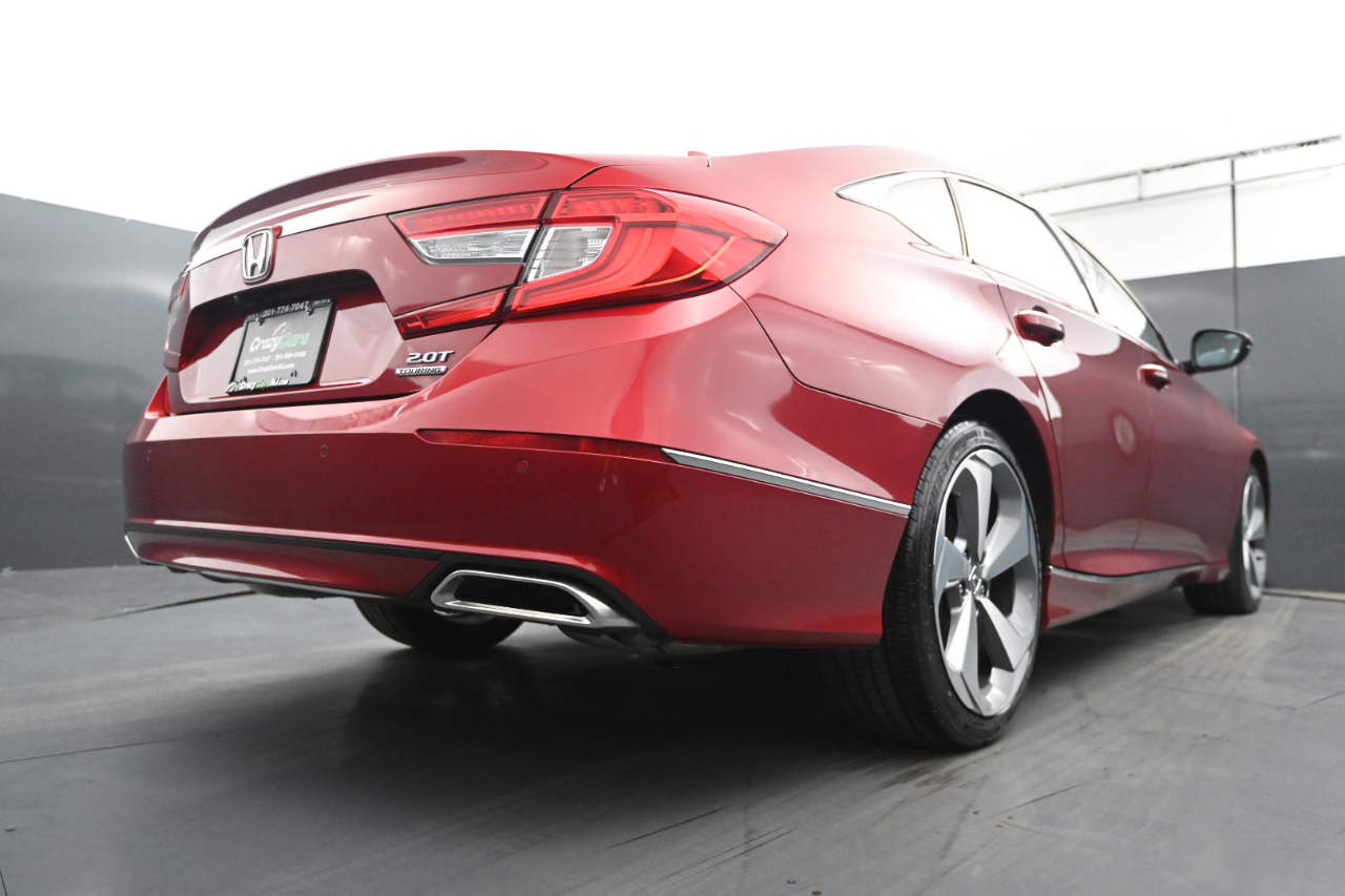 Honda Accord Touring 2.0T 10A 2018 Honda Accord Touring 2.0T 10A 2018