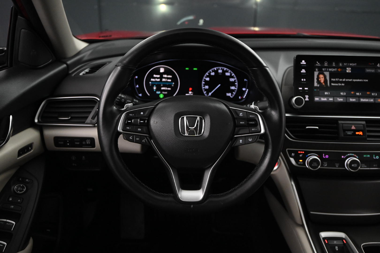 Honda Accord Touring 2.0T 10A 2018 Honda Accord Touring 2.0T 10A 2018