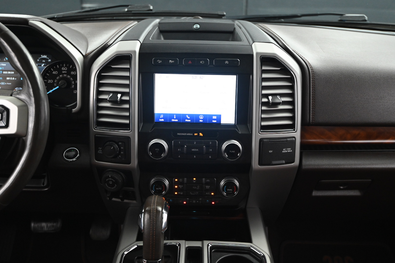 Ford F-150 King-Ranch SuperCrew 5.5-ft. 4WD 2019 Ford F-150 King-Ranch SuperCrew 5.5-ft. 4WD 2019