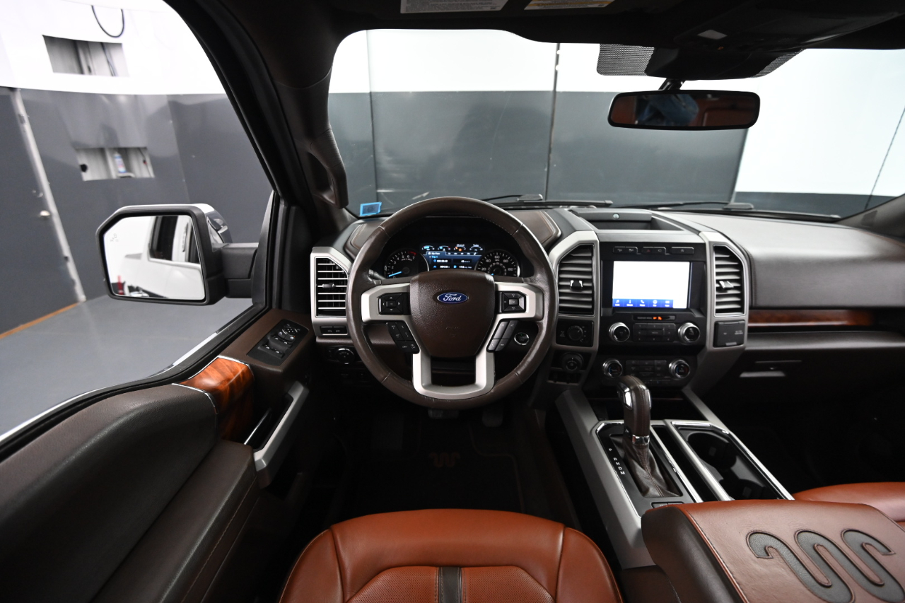 Ford F-150 King-Ranch SuperCrew 5.5-ft. 4WD 2019 Ford F-150 King-Ranch SuperCrew 5.5-ft. 4WD 2019