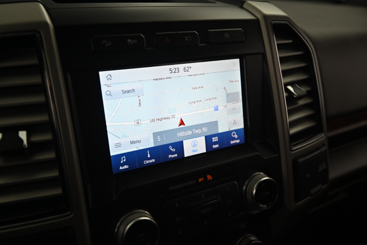 Ford F-150 King-Ranch SuperCrew 5.5-ft. 4WD 2019 Ford F-150 King-Ranch SuperCrew 5.5-ft. 4WD 2019