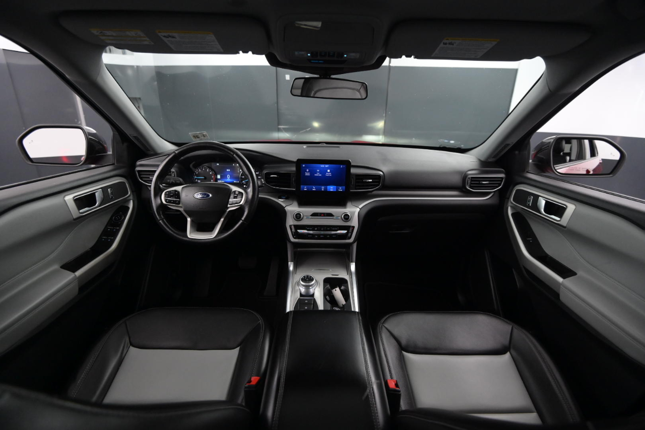 Ford Explorer XLT 4WD 2022