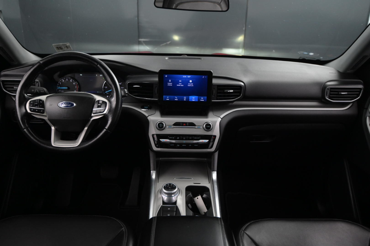 Ford Explorer XLT 4WD 2022