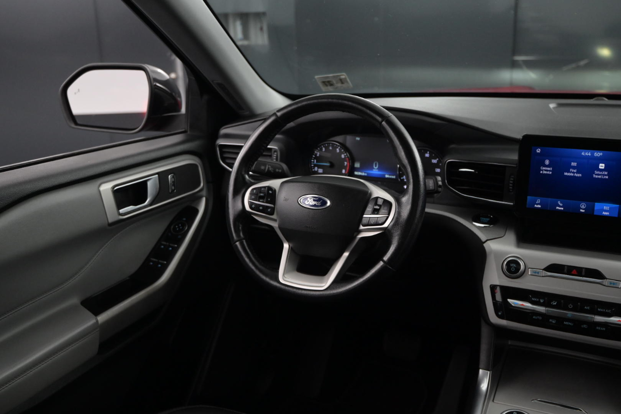 Ford Explorer XLT 4WD 2022