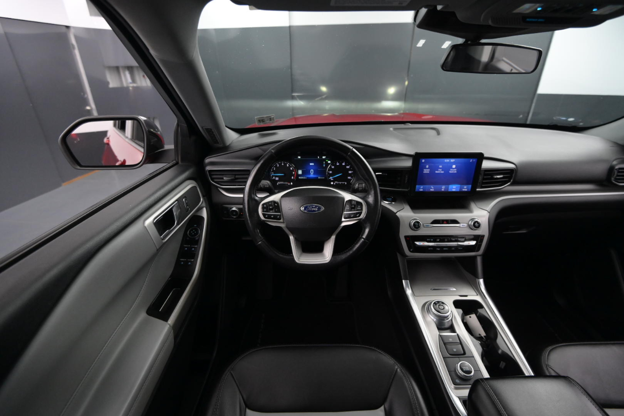 Ford Explorer XLT 4WD 2022