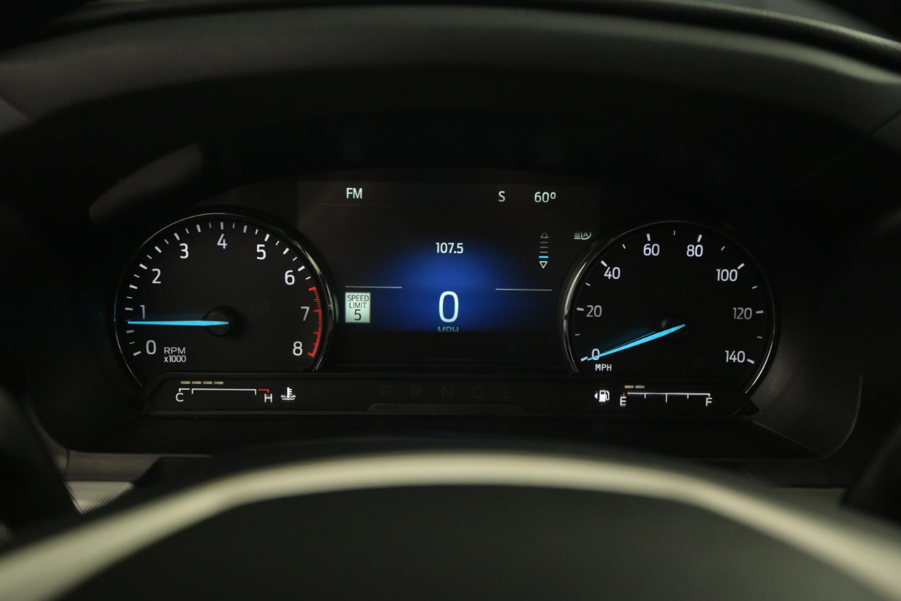 Ford Explorer XLT 4WD 2022