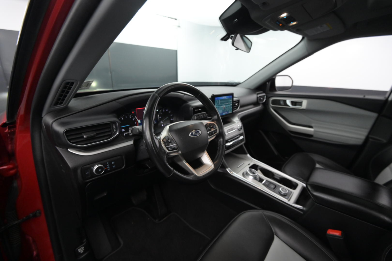 Ford Explorer XLT 4WD 2022