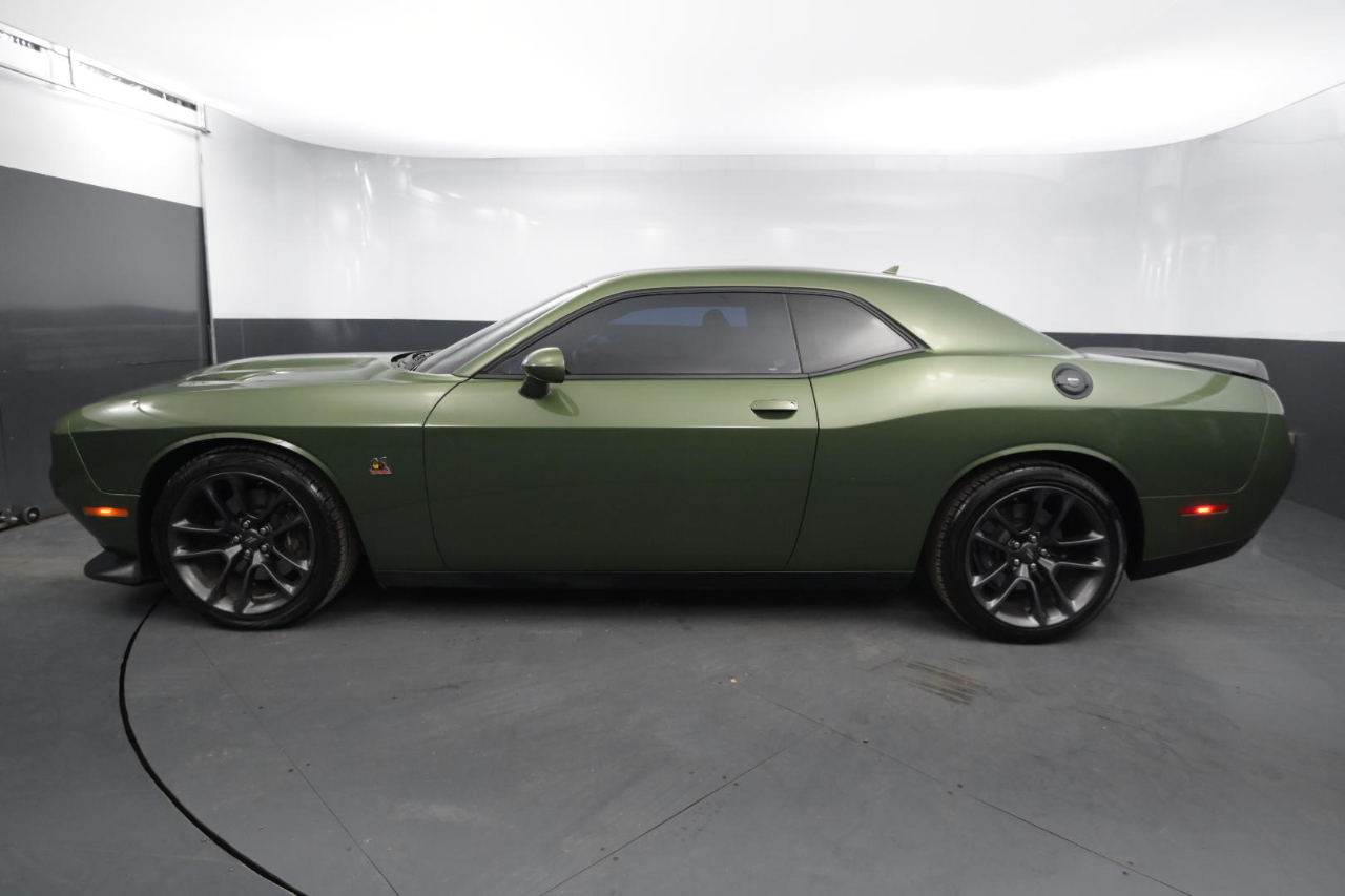 2021 Dodge Challenger R/T Scat Pack photo 2