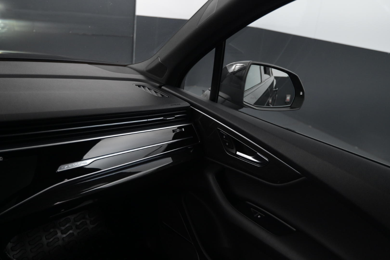 Audi Q7 Premium Plus 55 TFSI quattro 2020