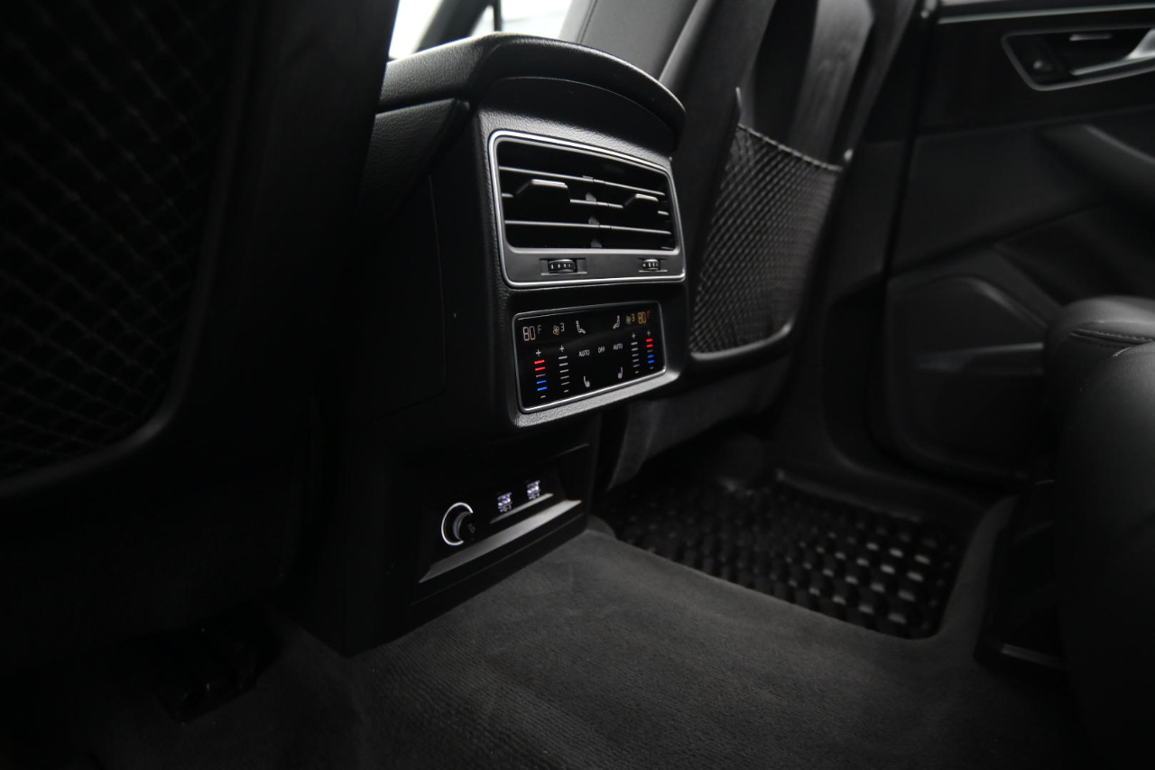 Audi Q7 Premium Plus 55 TFSI quattro 2020