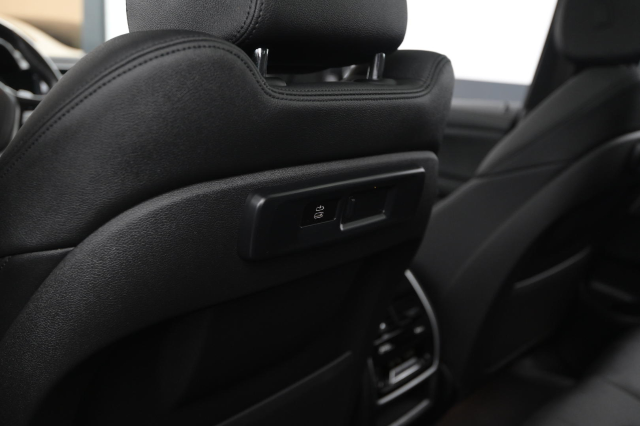 BMW X5 xDrive40i Sports Activity Vehicle 2019