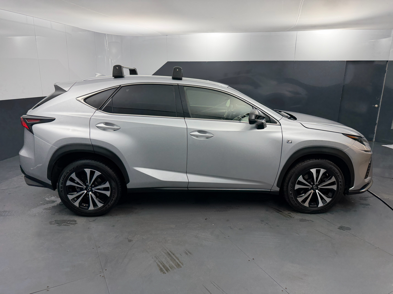 Lexus NX 300  2019
