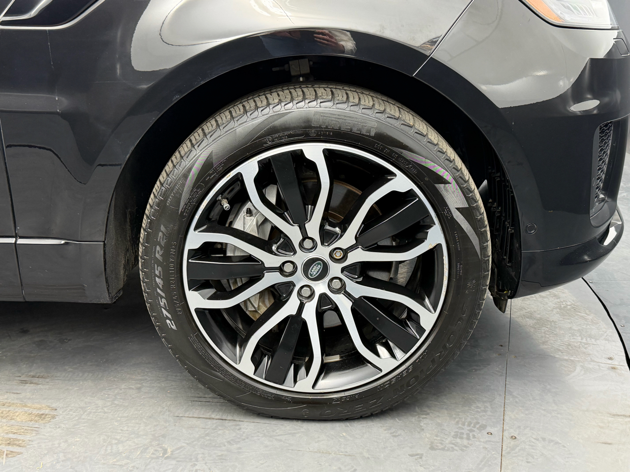 Land Rover Range Rover Sport Turbo i6 MHEV HSE 2020