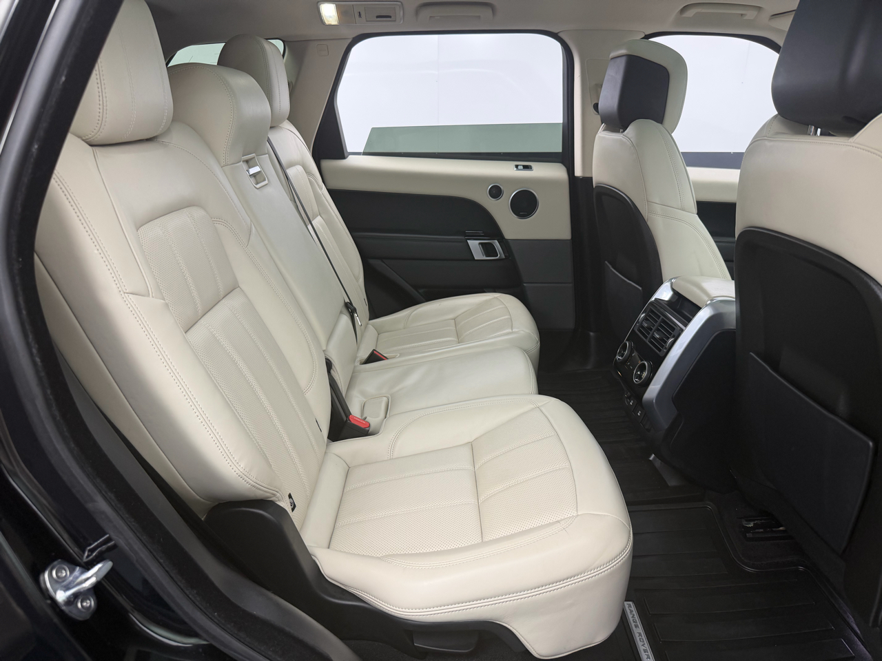 Land Rover Range Rover Sport Turbo i6 MHEV HSE 2020