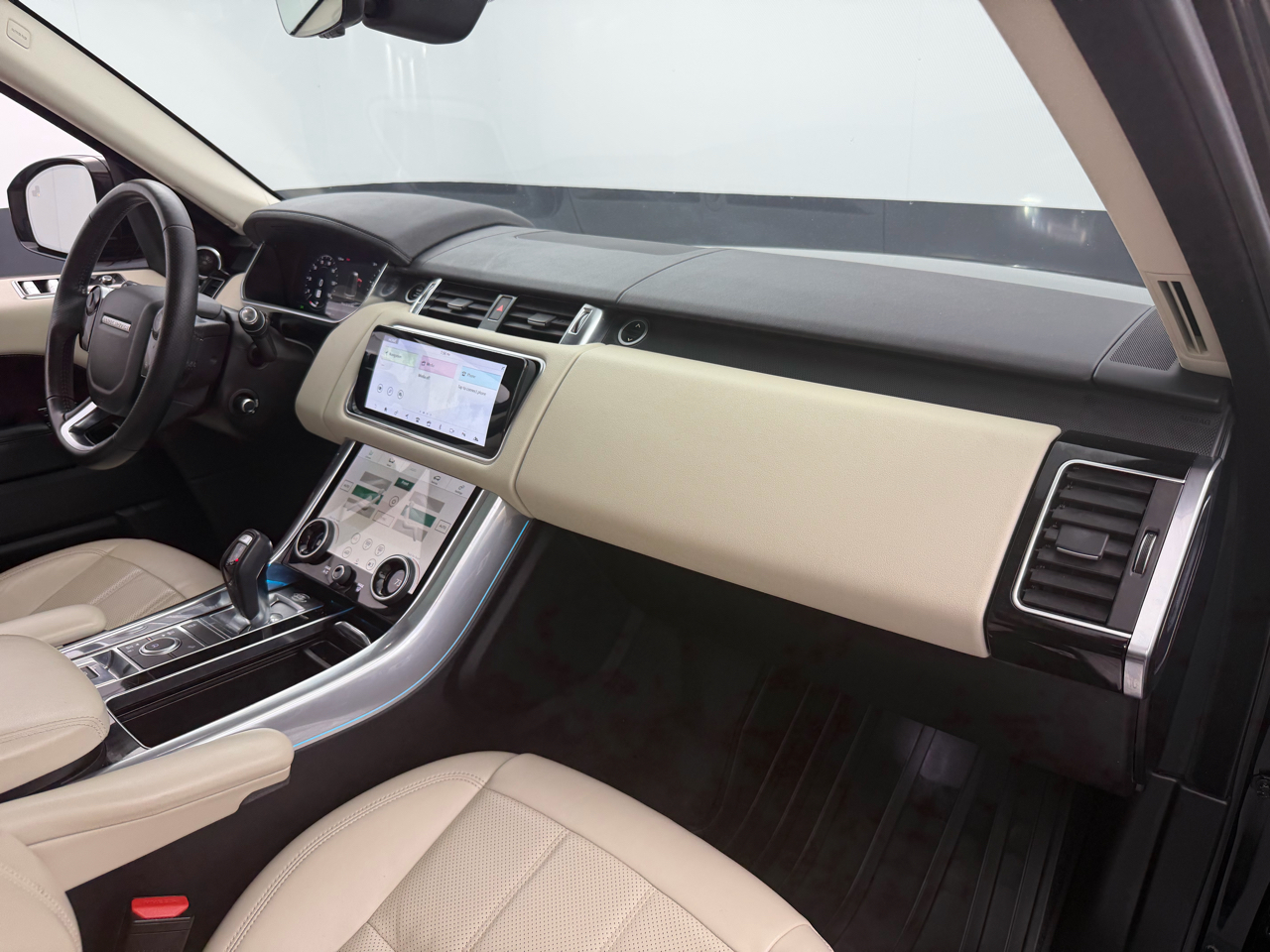 Land Rover Range Rover Sport Turbo i6 MHEV HSE 2020