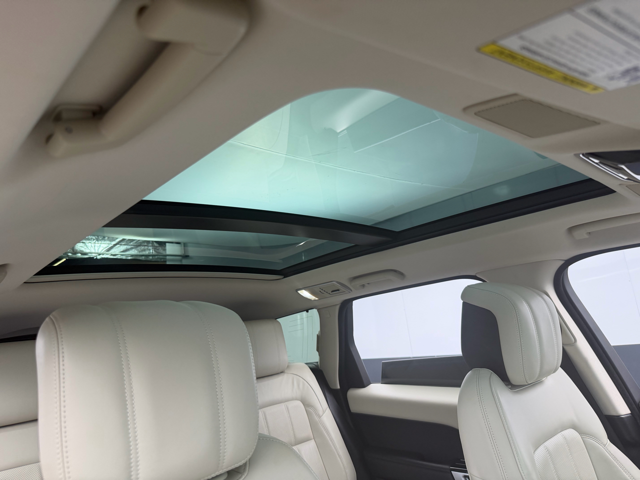 Land Rover Range Rover Sport Turbo i6 MHEV HSE 2020