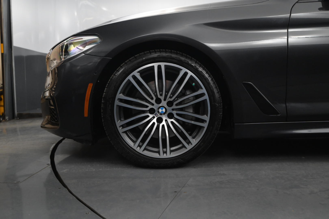 BMW 5 Series 540i xDrive Sedan 2017