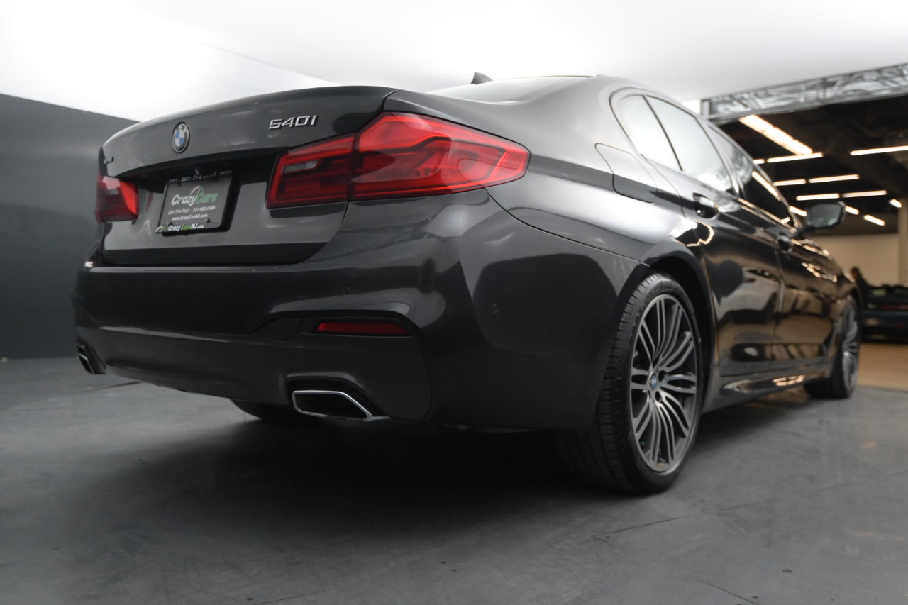 BMW 5 Series 540i xDrive Sedan 2017