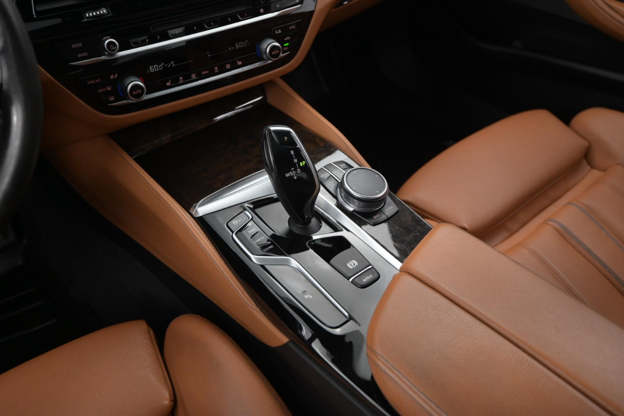 BMW 5 Series 540i xDrive Sedan 2017