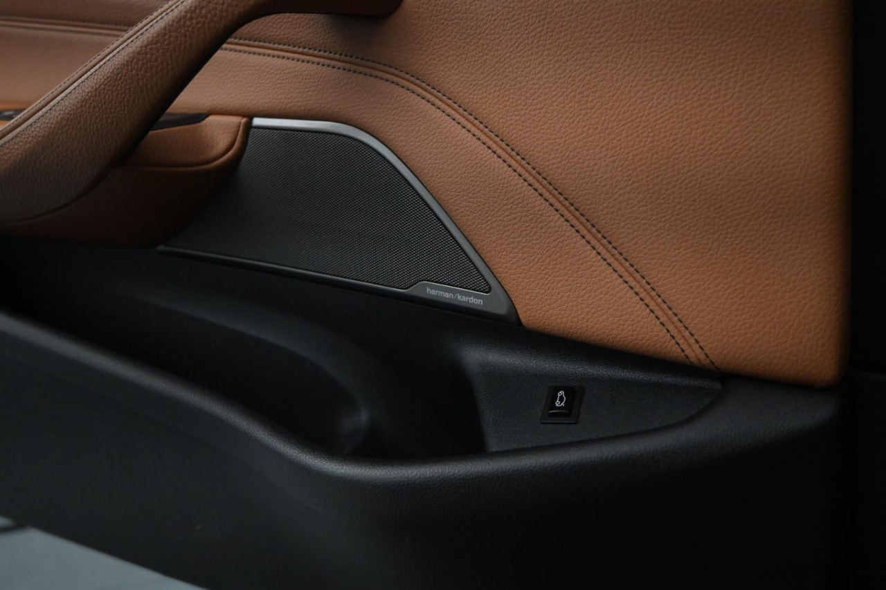 BMW 5 Series 540i xDrive Sedan 2017