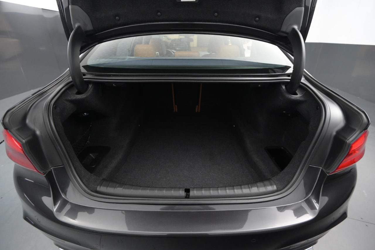 BMW 5 Series 540i xDrive Sedan 2017