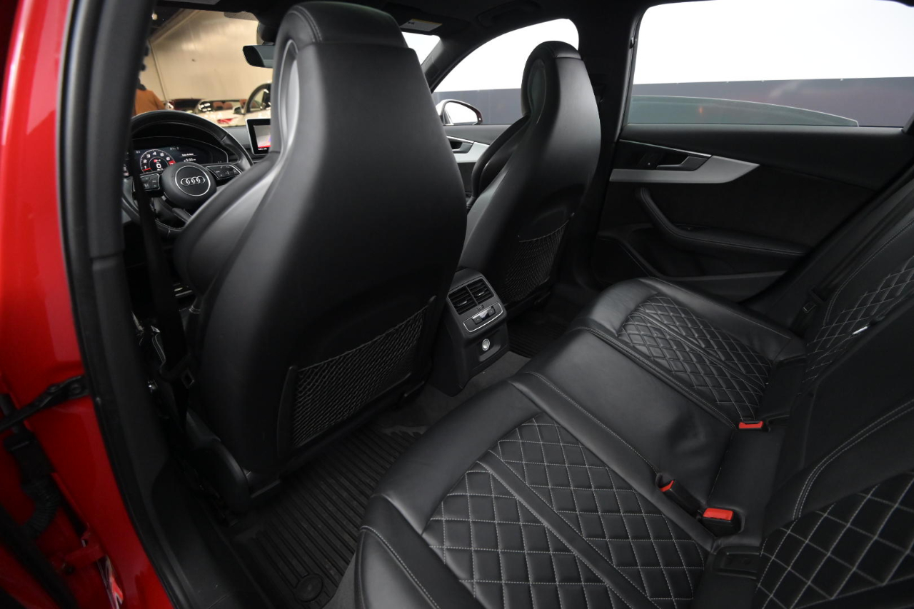 Audi S4 3.0 TFSI Premium Plus quattro AWD 2018