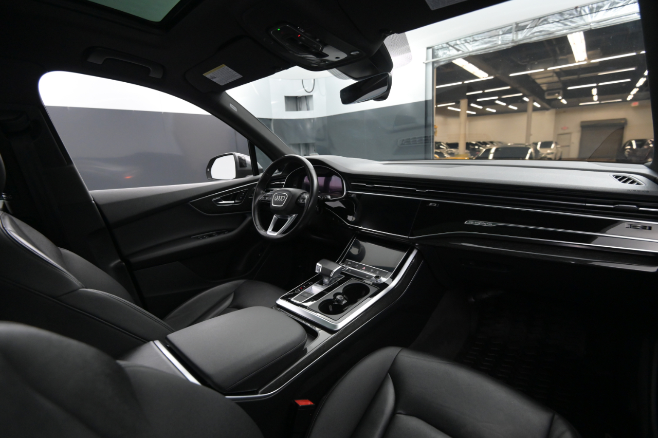 Audi Q7 Premium 55 TFSI quattro 2021