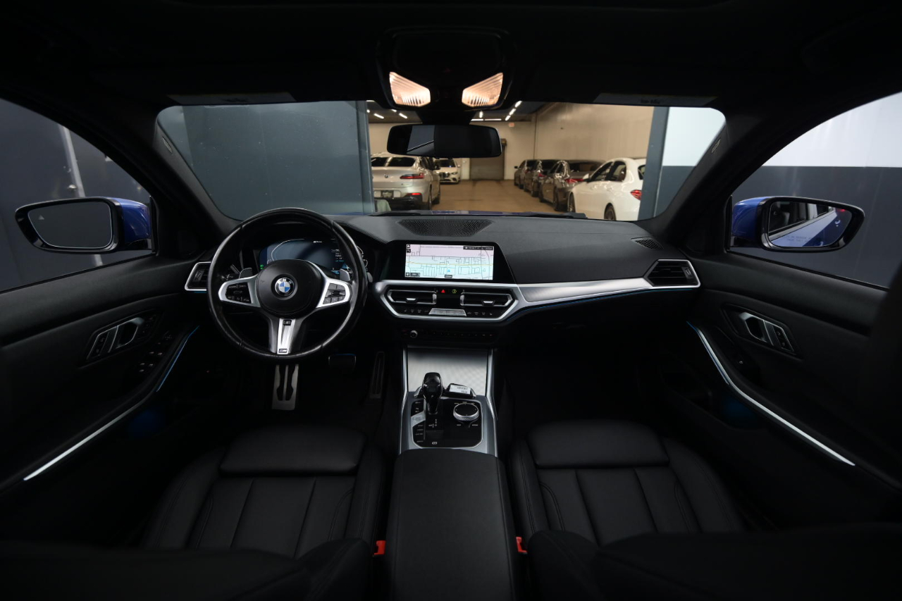 BMW 3 Series 330e xDrive Plug-In Hybrid 2021