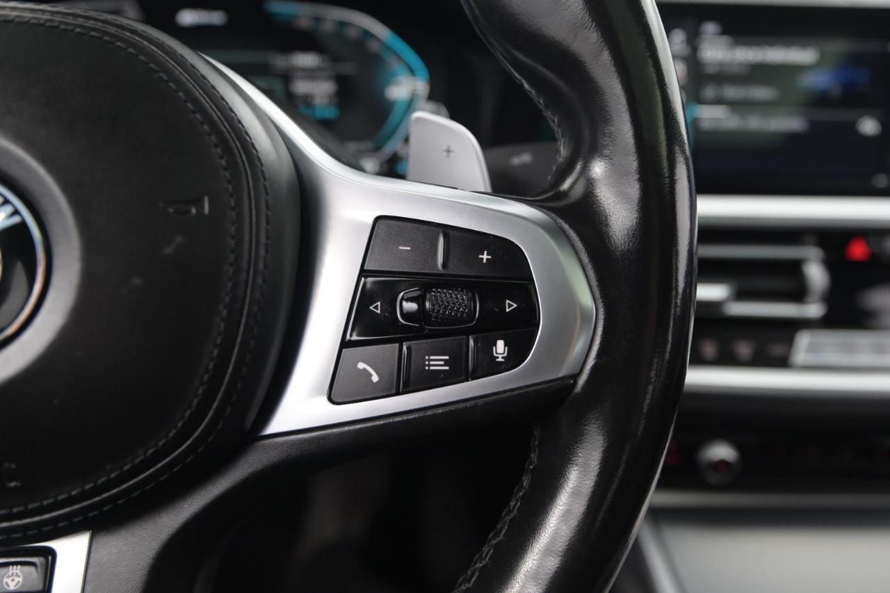 BMW 3 Series 330e xDrive Plug-In Hybrid 2021