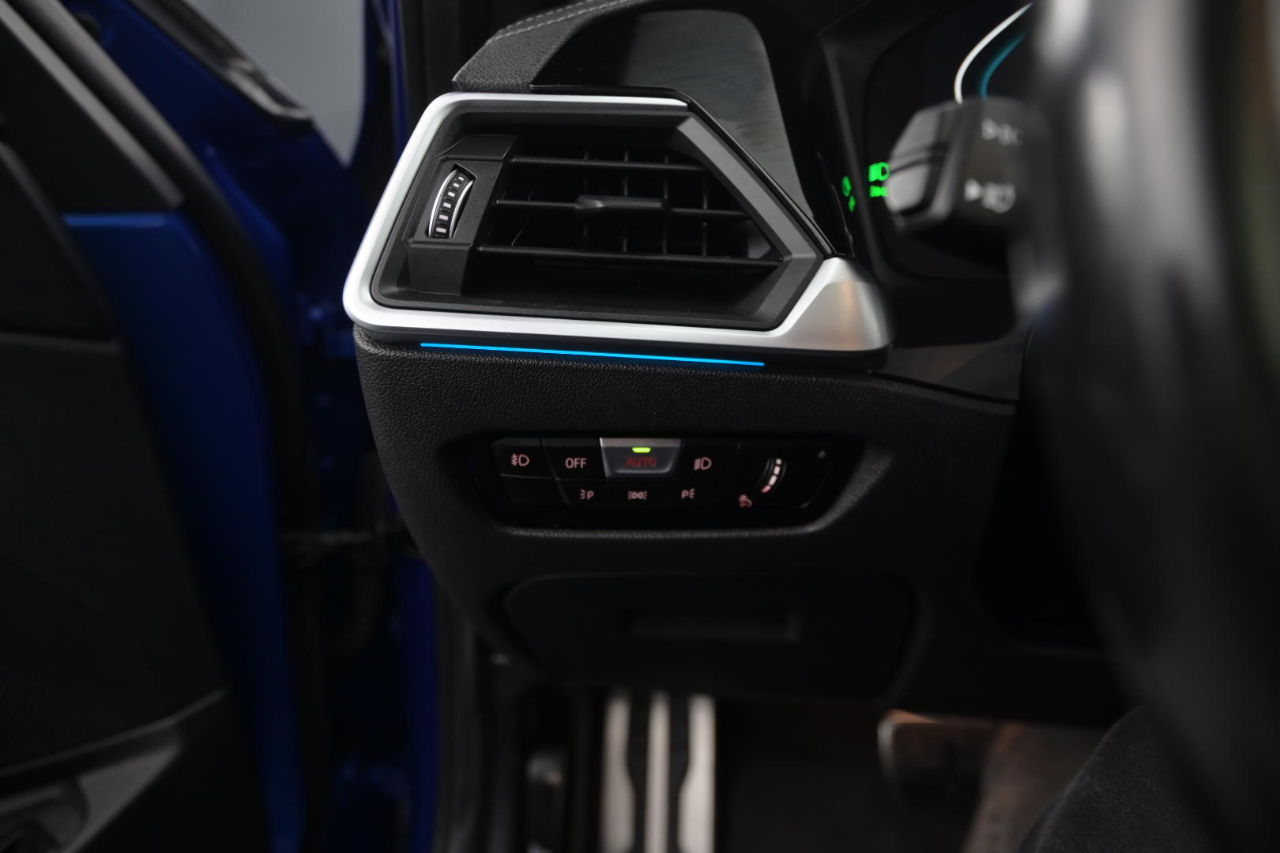 BMW 3 Series 330e xDrive Plug-In Hybrid 2021