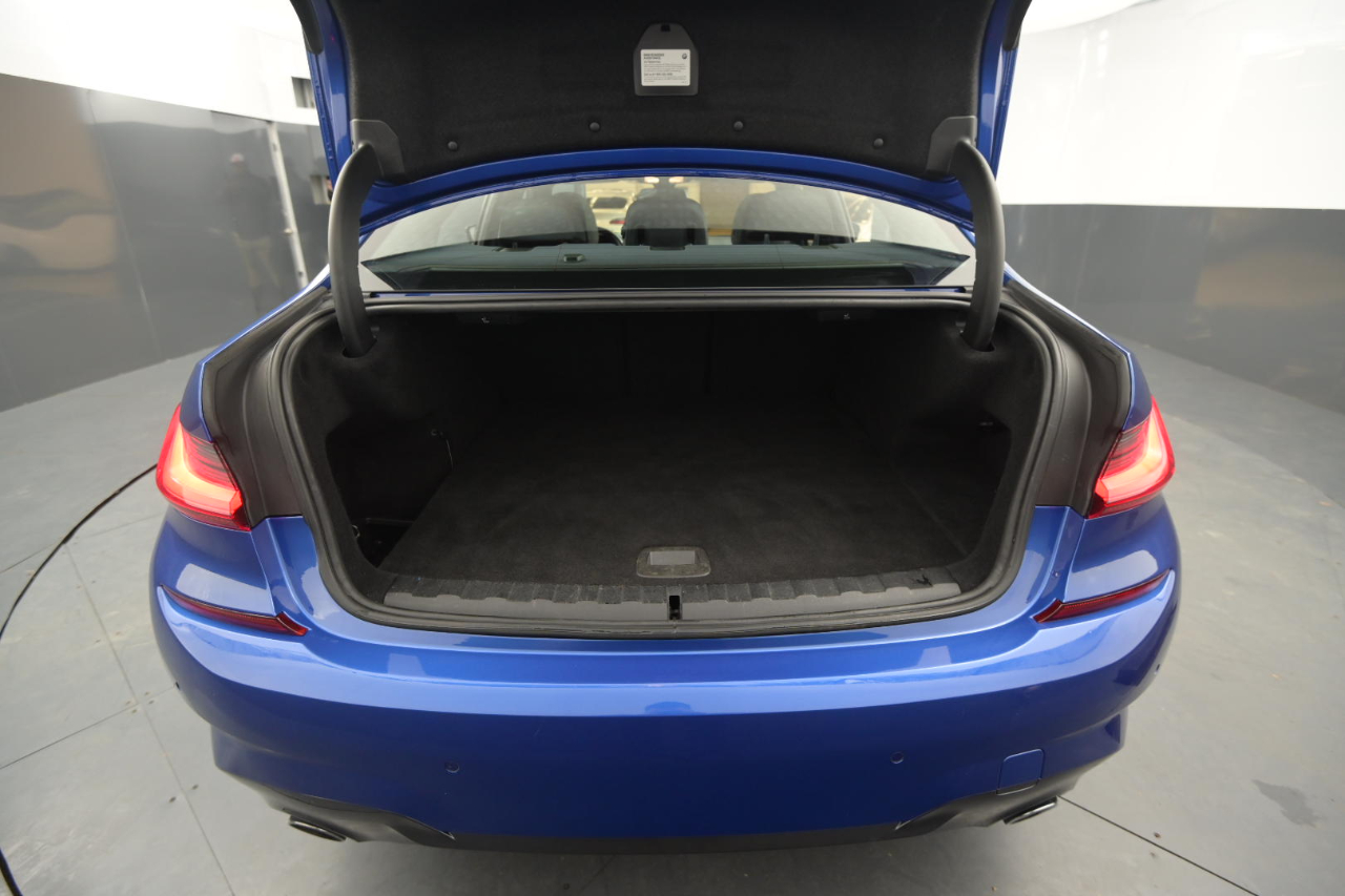 BMW 3 Series 330e xDrive Plug-In Hybrid 2021