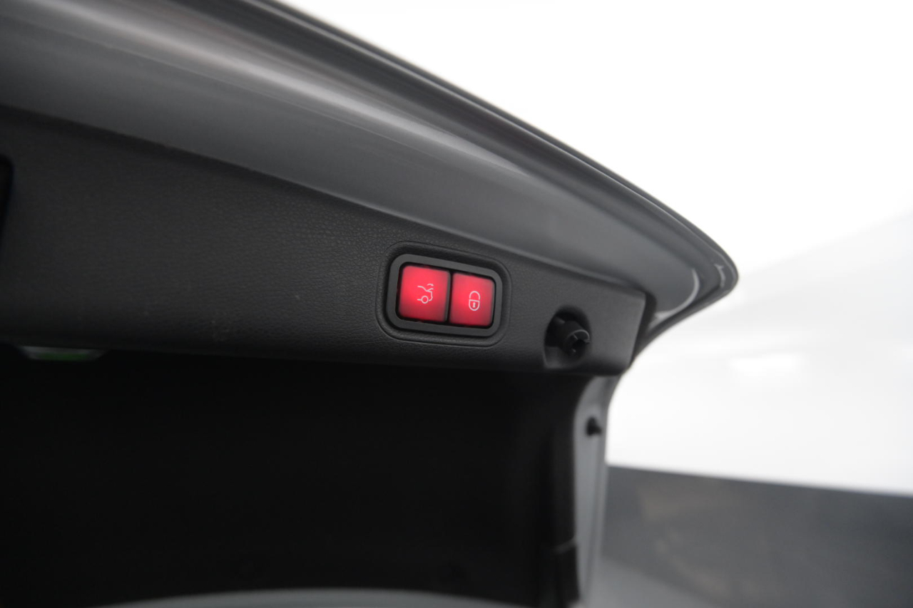 Mercedes-Benz E-Class E 350 4MATIC Sedan 2020